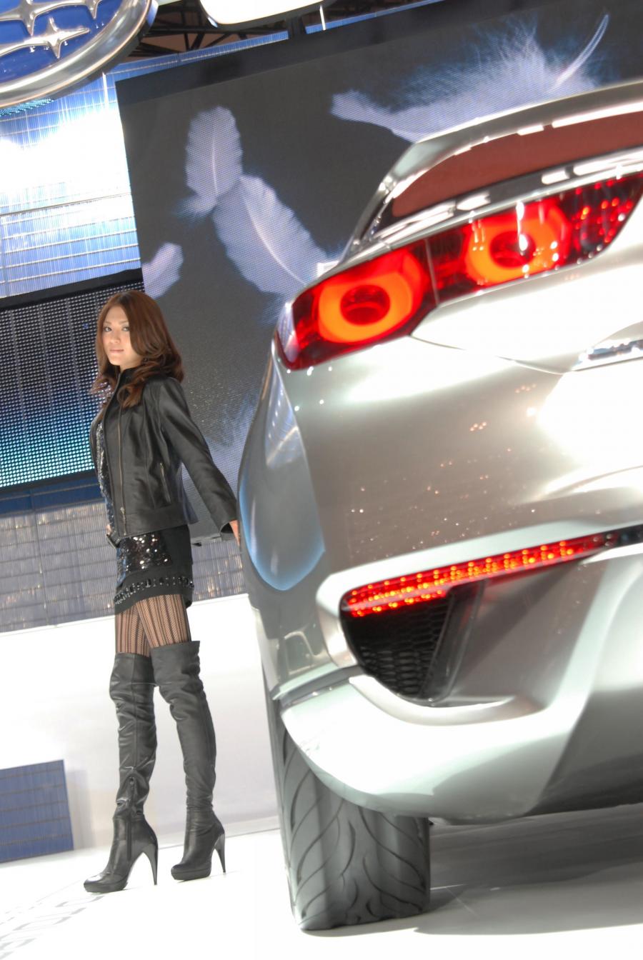  Subaru Hybrid Tourer Concept 2009 года  (фото 43 из 86)